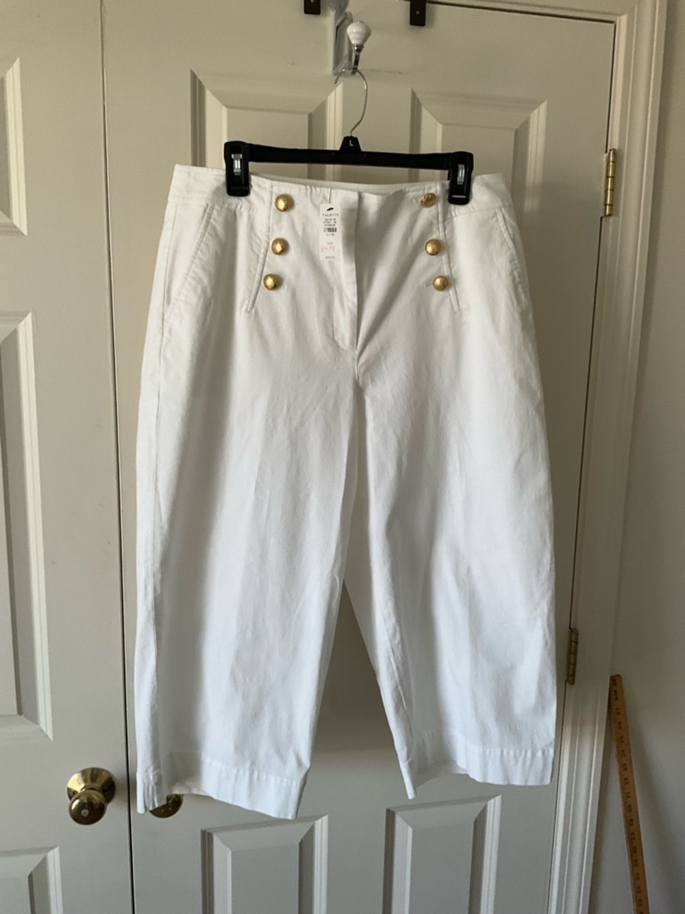 Talbots White Petite High-Waist Capri with Sailor Buttons
